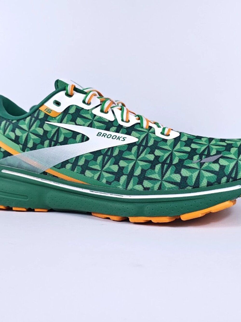 Brooks Ghost 15 Mens 13 Run Lucky St Patricks Day Road Running Shoes Green White